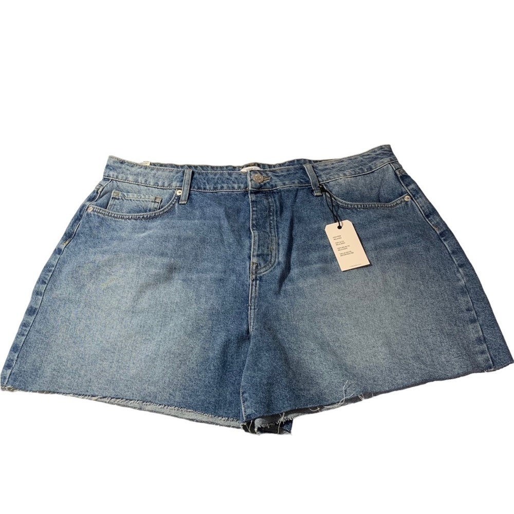 New Forever 21 Shorts Womens 16 Blue High Waisted Frayed Denim Button Fly Mom